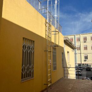 Scala a gabbia ad Augusta, installata presso Marina Militare