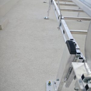 Scala a Gabbia a Bologna: Accesso Sicuro e Certificato con Quota Sicura