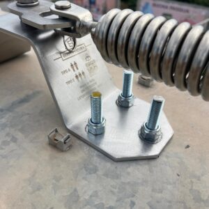 Linea Vita a Bologna: Sicurezza in Quota in Emilia Romagna: Soluzioni Certificate con Quota Sicura