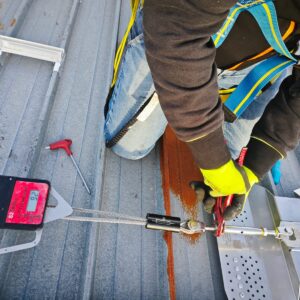 Linee Vita Campania: Sistemi Anticaduta Certificati dal Produttore
